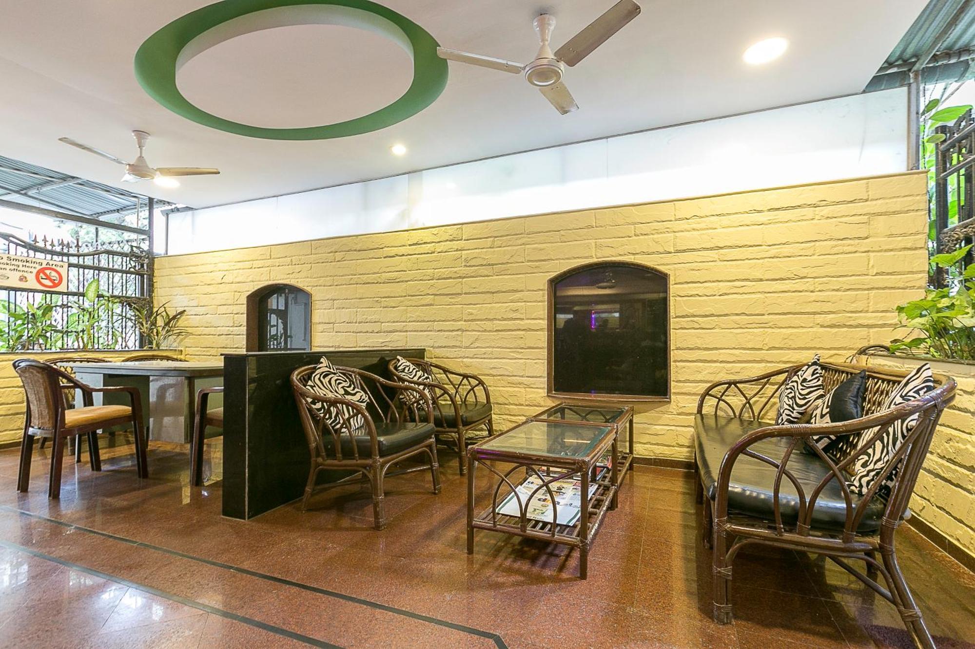 Hotel Treebo Trend New Castle à Bombay Extérieur photo